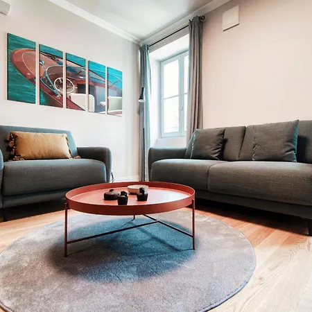 Marinetti 7 - By Myhomeincomo Apartment Como